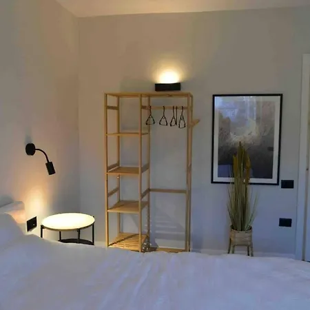 Apartamento Comfortable Smartlock W/fastwifi & Foc Parking *